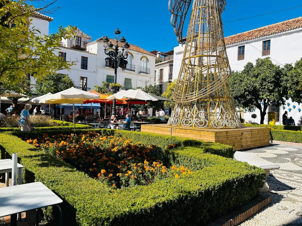 plaza de los naranjos